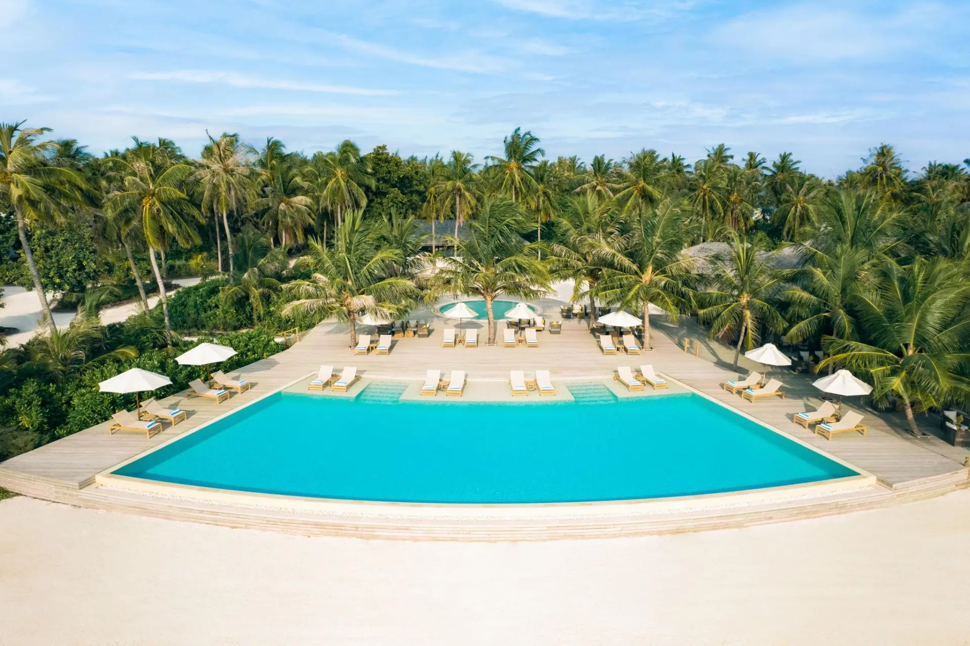 Jawakara_Pools_MabinMainPool_Aerial_4_