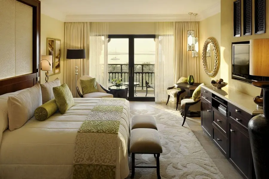 OneOnly-Royal-Mirage-The-Palace-Palace-Superior-Deluxe-Room-2