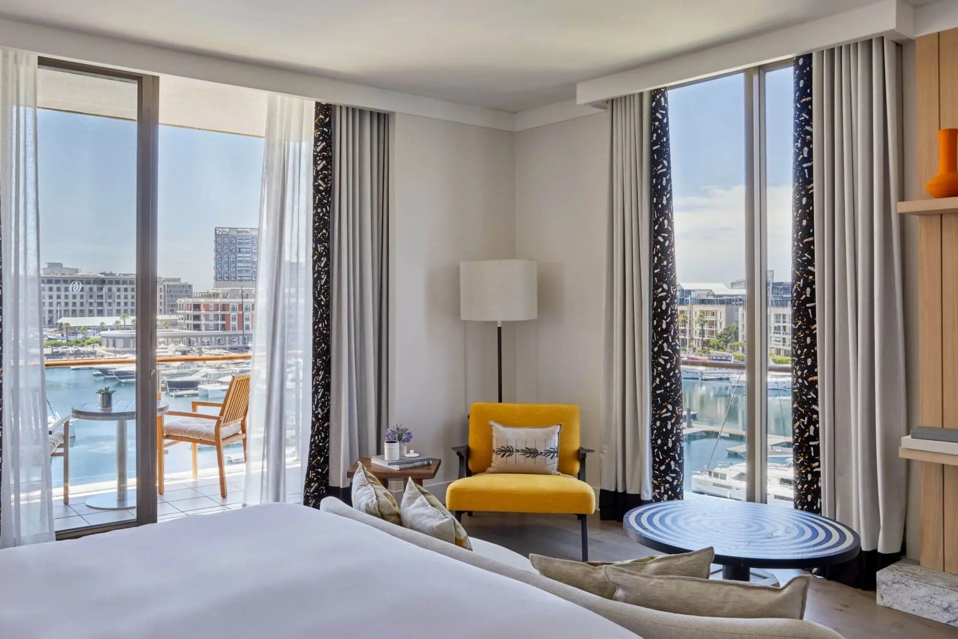 one-and-only-cape-town-Habour-Room-4