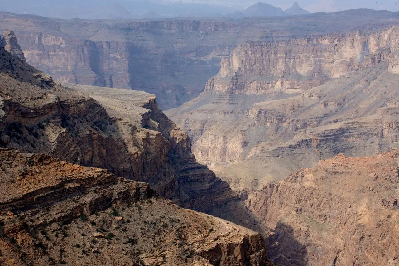 small_Alila-Jabal-Akhdar-Journey-Cliff-04-1