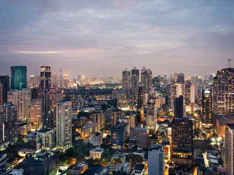 Exo_Jul22andreas-brucker-g5Uh7nP60FA-unsplash