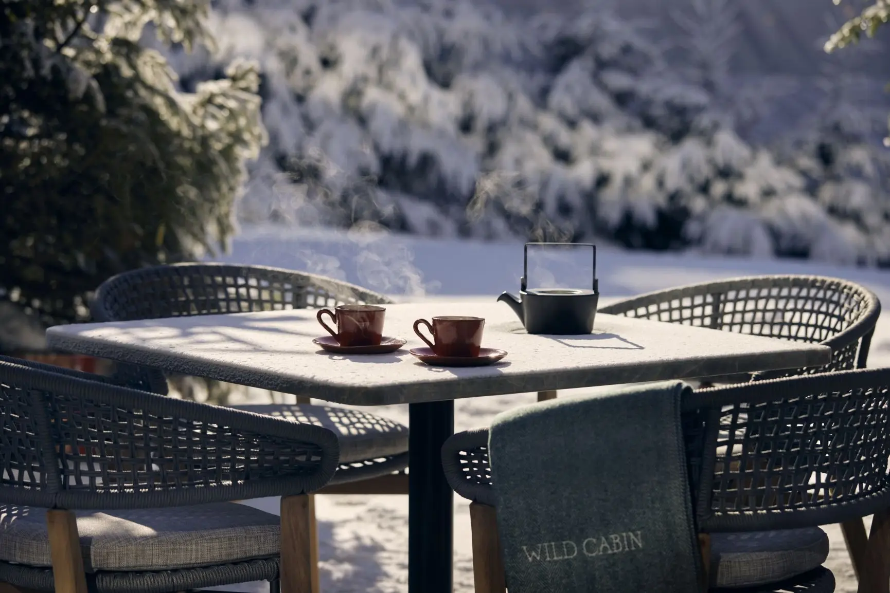 Six Senses Crans-Montana Wild Cabin Terrace ©Six Senses Hotels Resorts & Spas