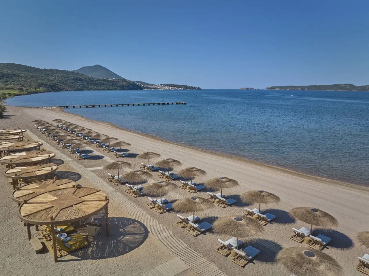 Mandarin Oriental, Costa Navarino - Beach front area