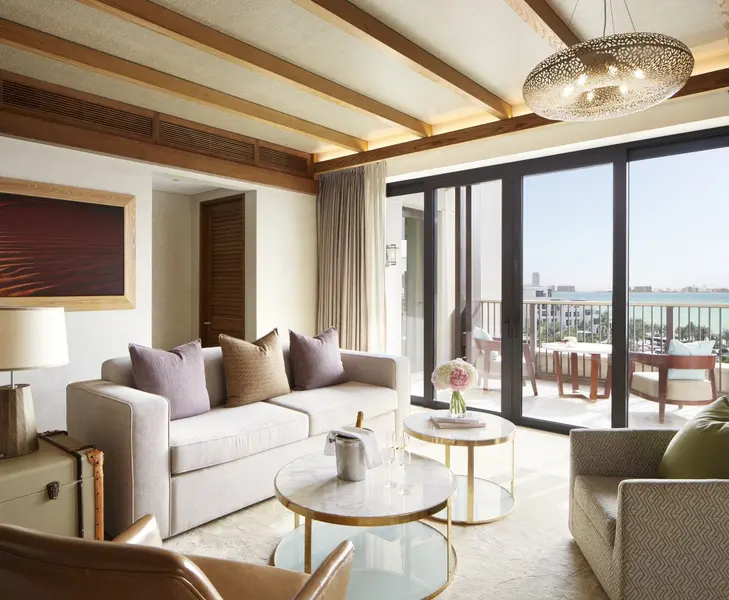 Jumeirah Al Naseem - Ocean Suite - Living Area 1