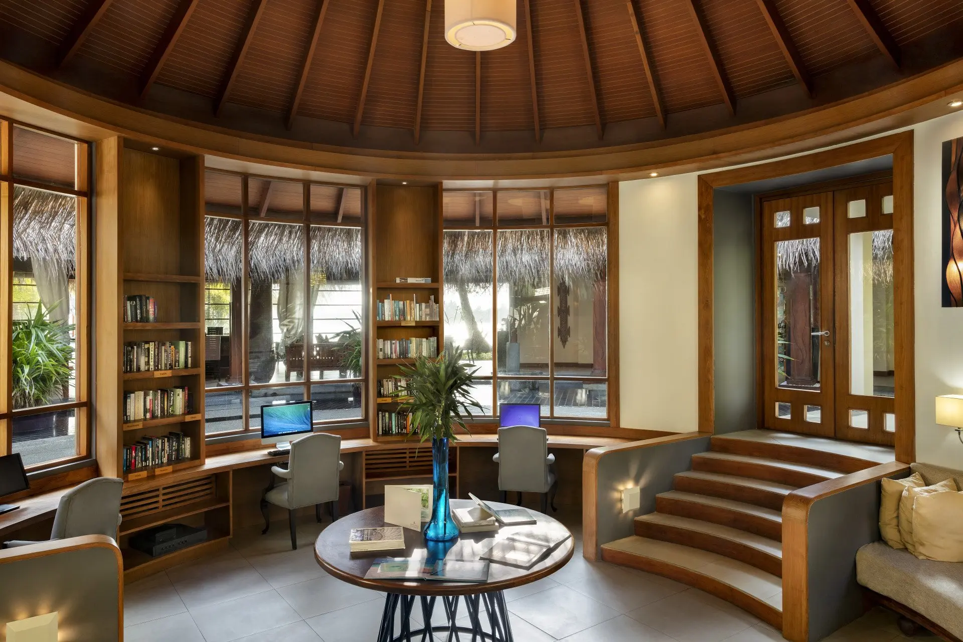 Anantara_Dhigu_Maldives_Property_Amenity_Resort_Library