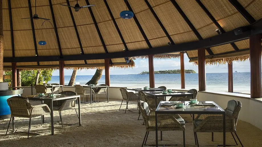 dh-ihuru-riveli-restaurant-01