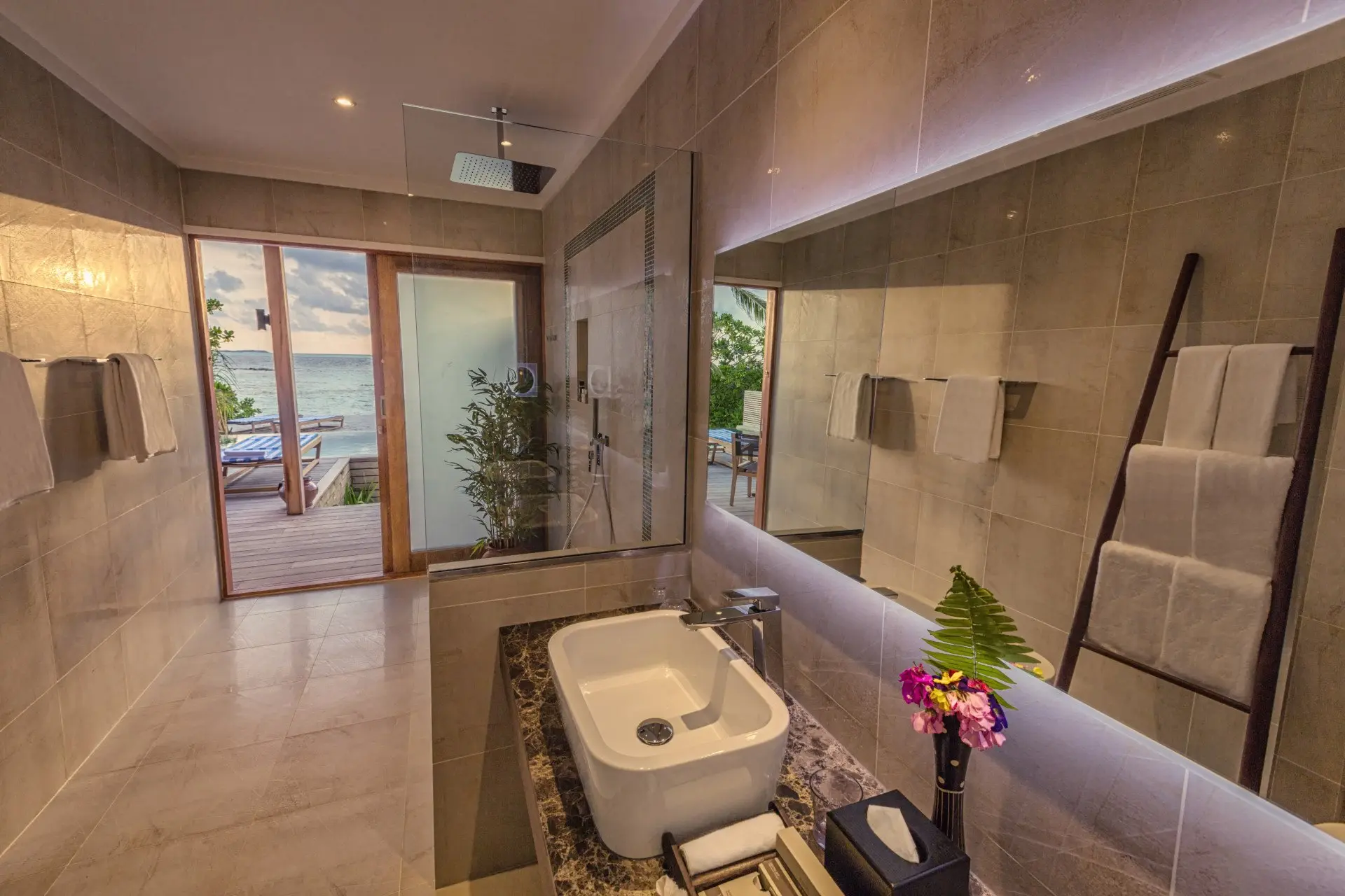 HurawalhiBeachPoolVillaBathroomInterior