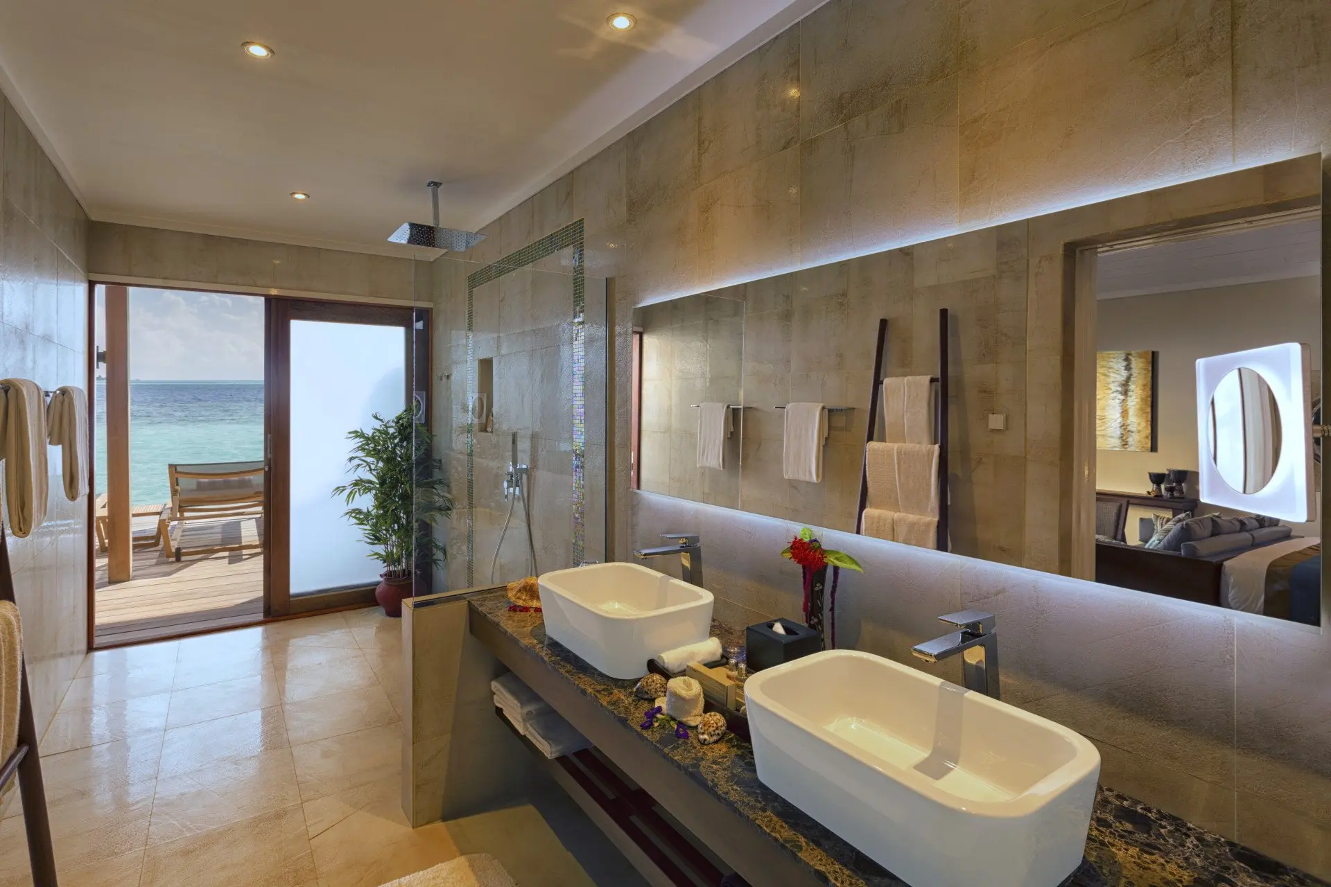 HurawalhiOceanVillaBathroomInterior