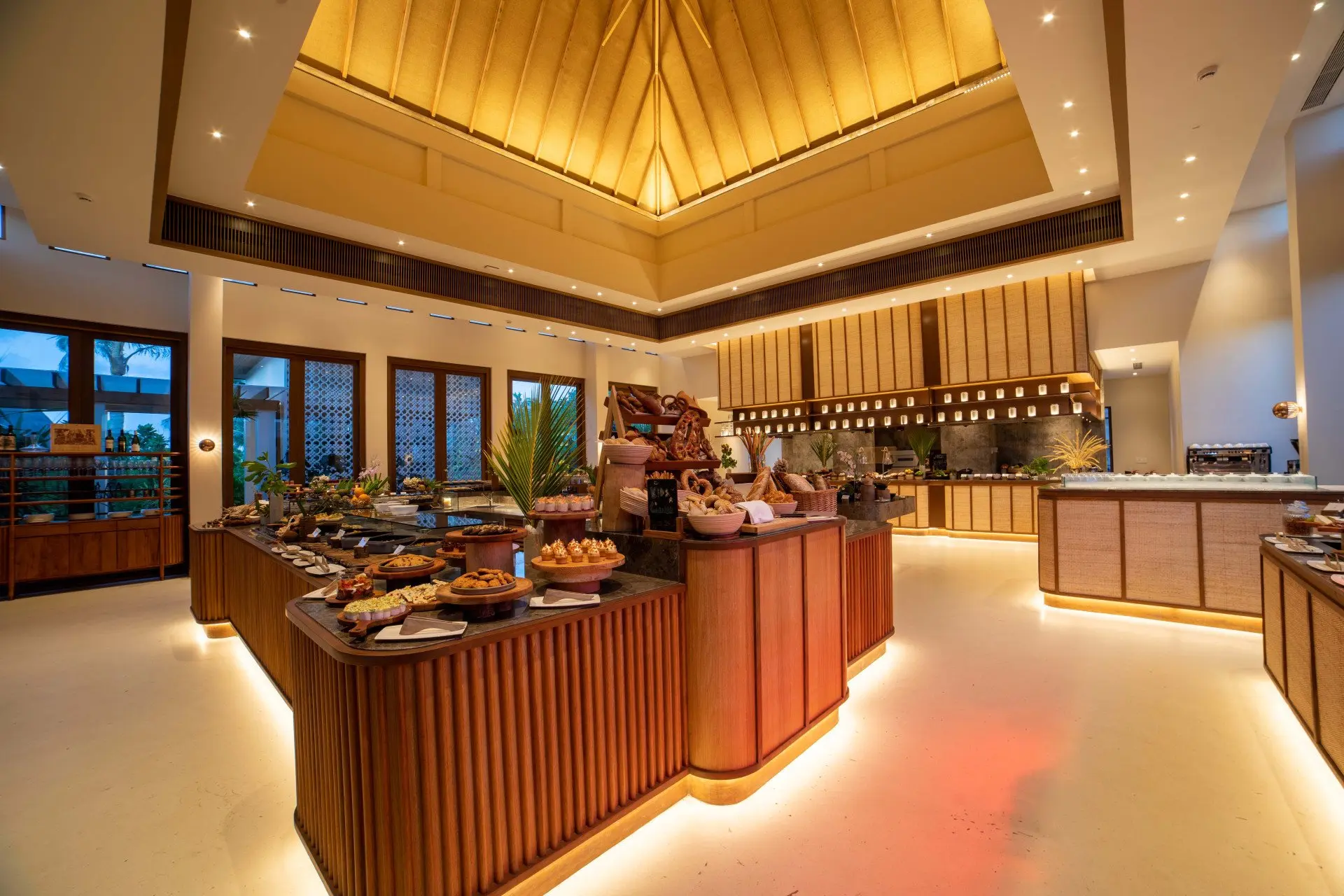 Maldivian Night Buffet 1