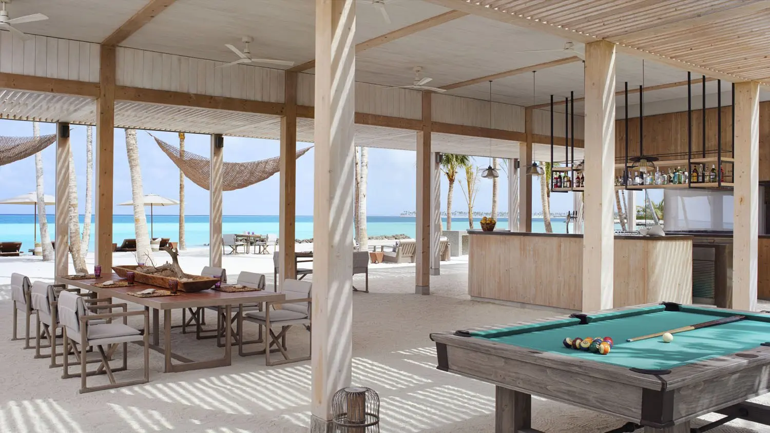 The Ritz-Carlton Maldives, Fari Islands - Beach Shack - Interior