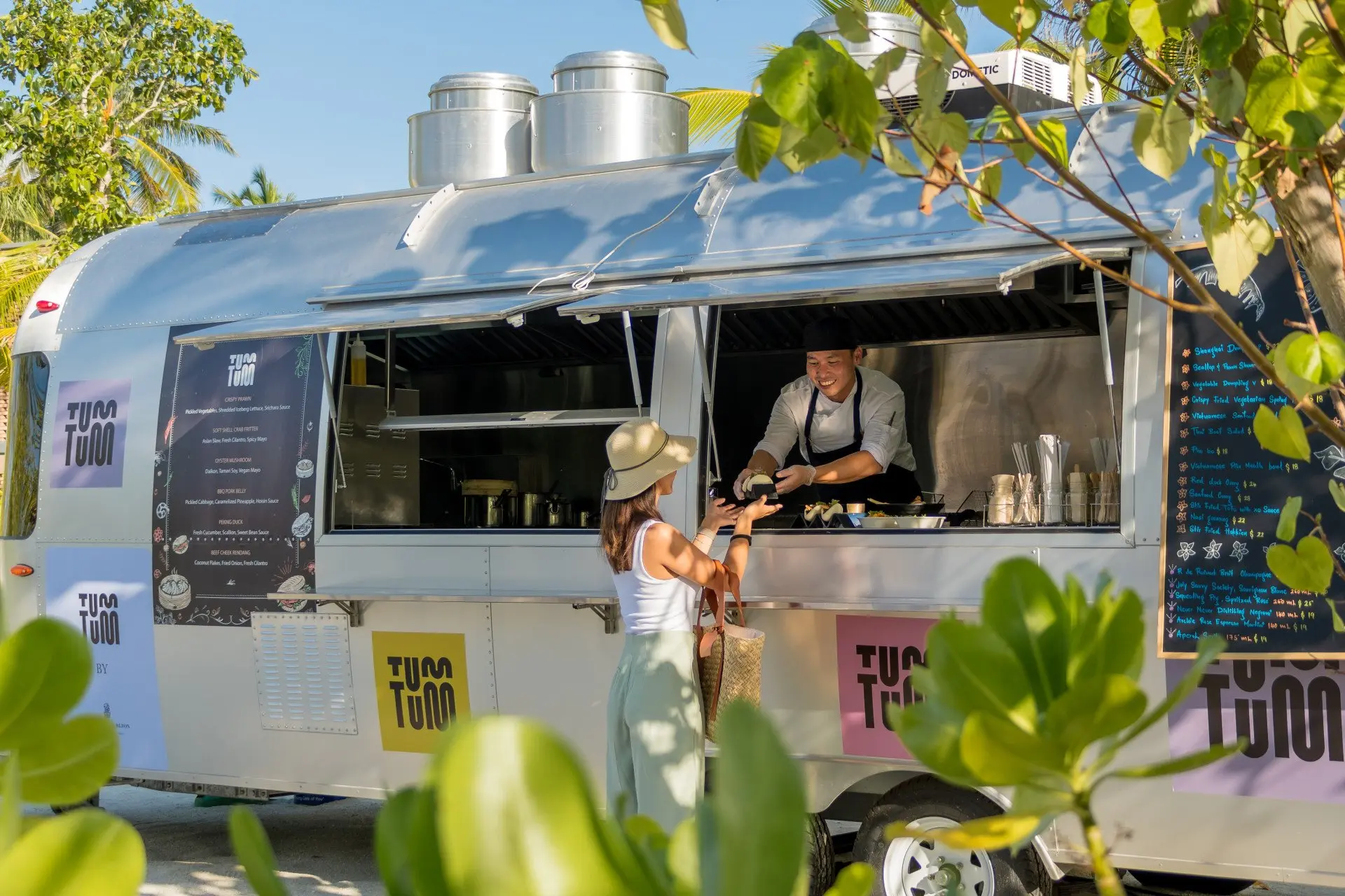 The Ritz-Carlton Maldives, Fari Islands - Tum Tum - Food Trailer