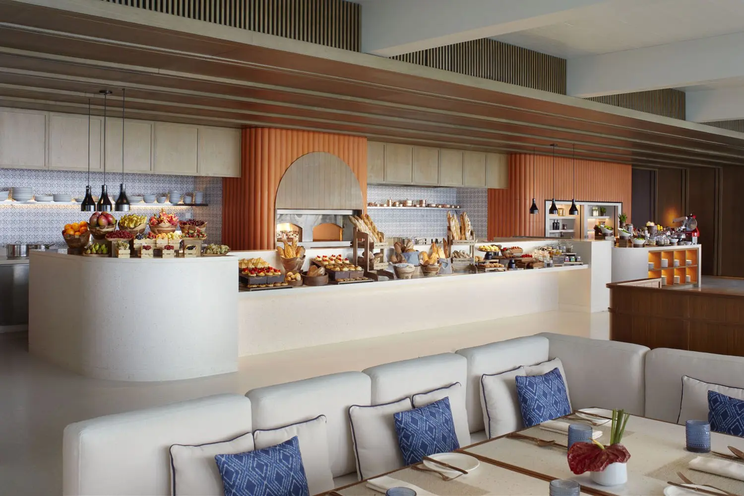 The Ritz-Carlton Maldives, Fari Islands - La Locanda - Breakfast