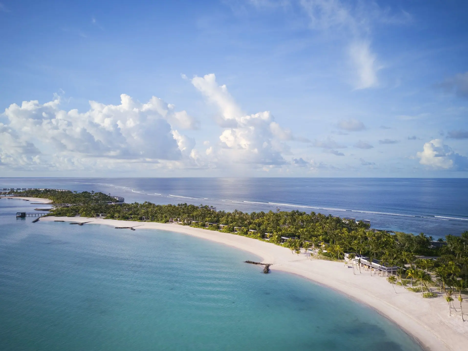 The Ritz-Carlton Maldives, Fari Islands - Sunset beach