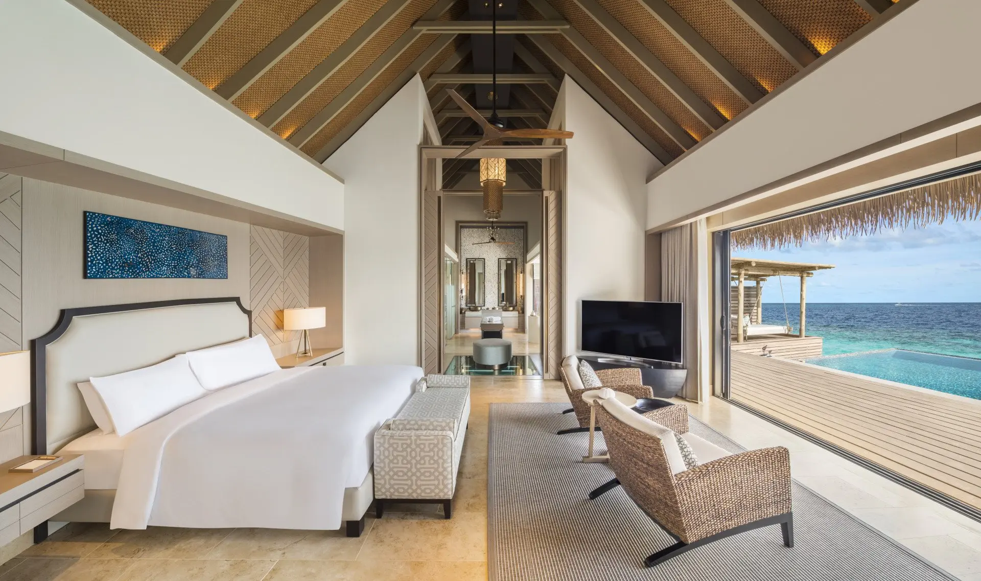 4. King Overwater Villa_Bedroom