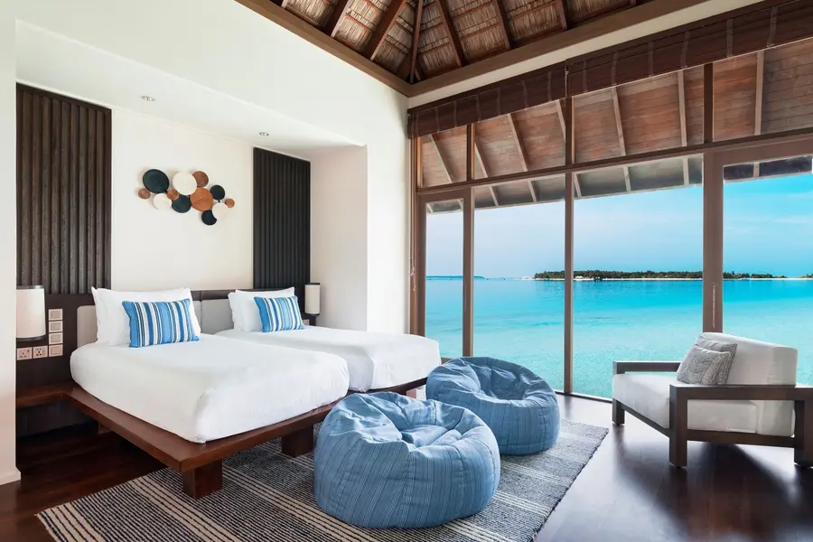 03_Two-Bedroom-Grand-Water-Villa-with-Pool-Twin-Bedroom-credit-Yashrib-Ahmed_edit