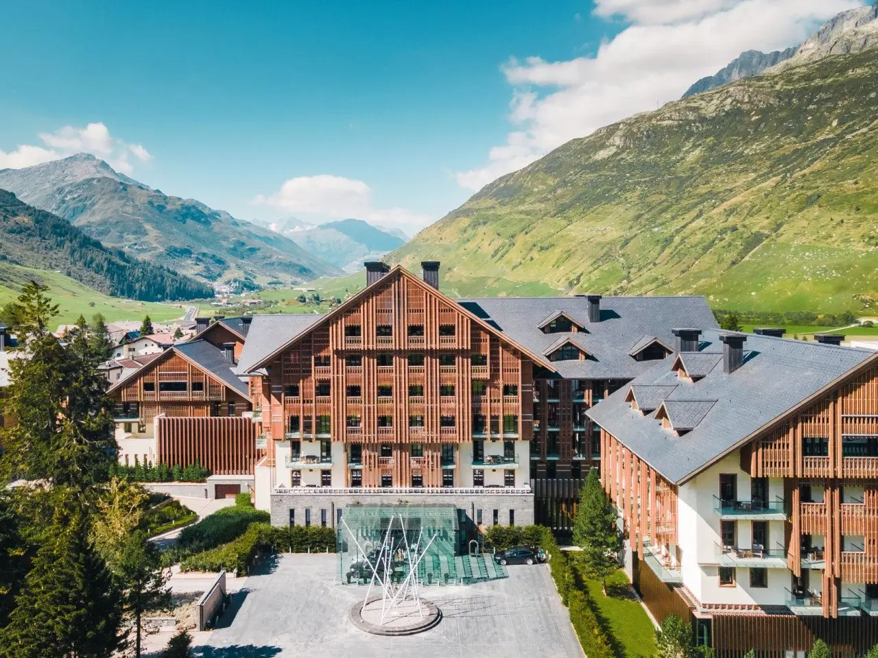 CAM_The Chedi Andermatt Entry_Sven Piek