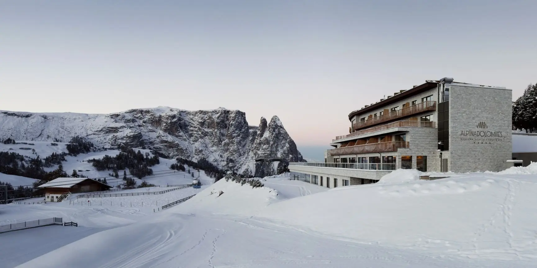 COMO Alpina Dolomites exterior winter