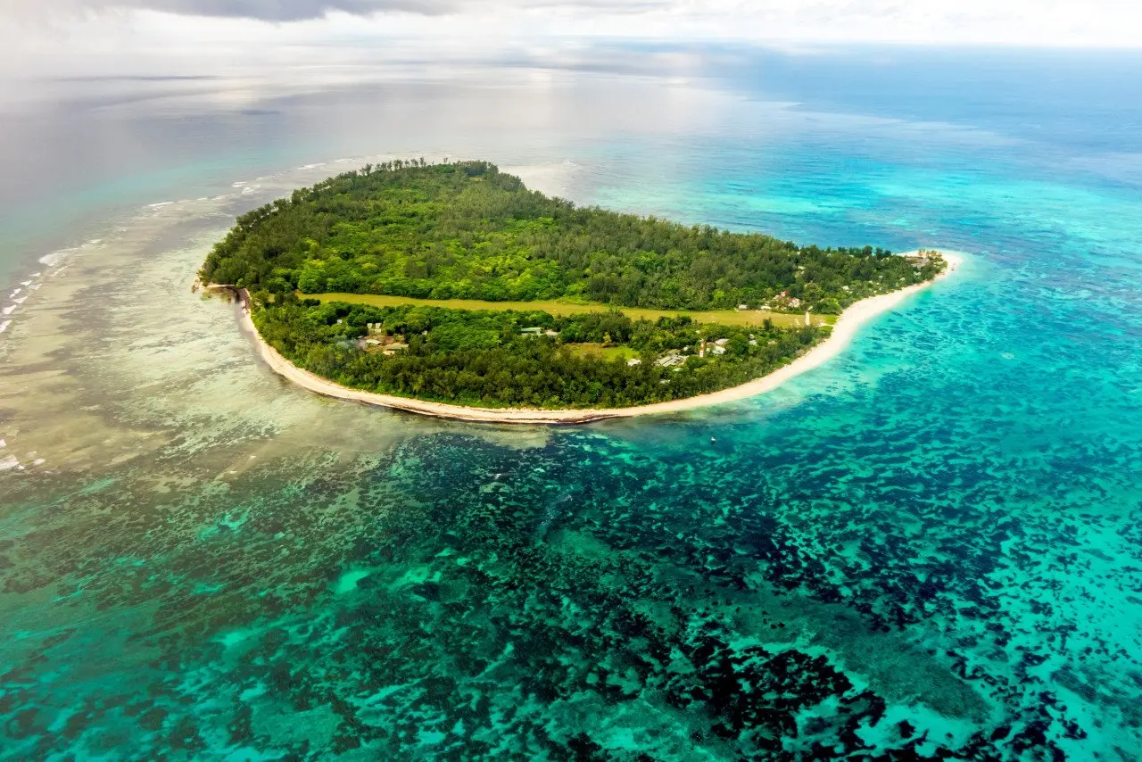 Denis-Private-Island_Aerial-Shot