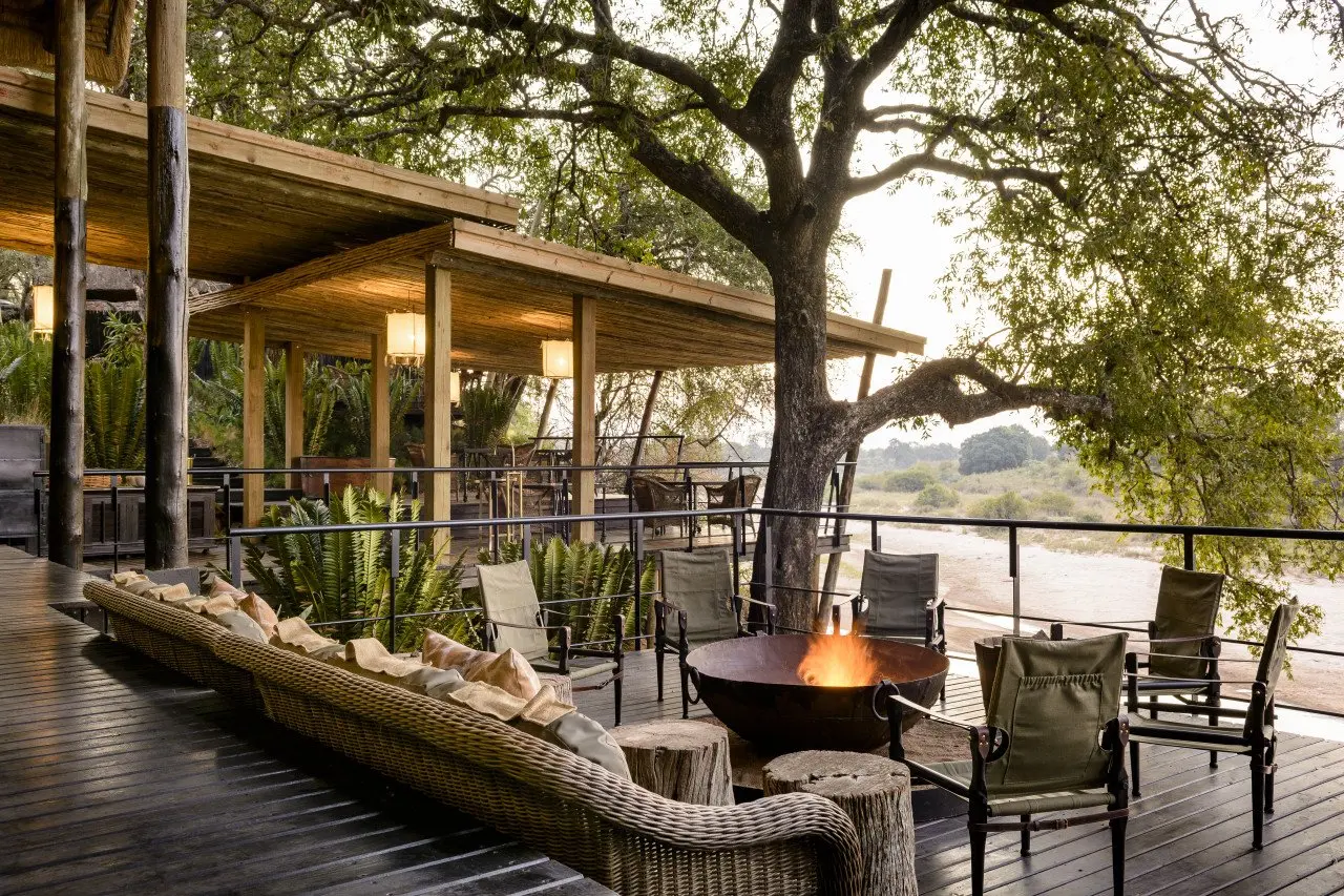 Singita Ebony Lodge_Lower Deck Fire Pit