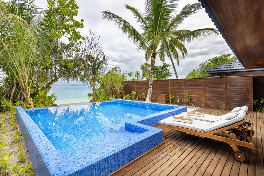 Lily_Beach_Beach_Residence-Pool