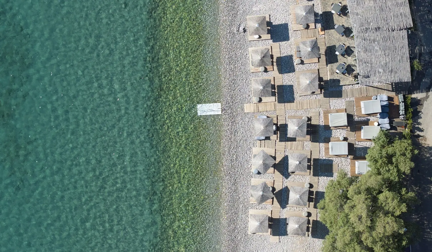 Stone Beach- SporOnBeach TopDown Sunbed-Handrail