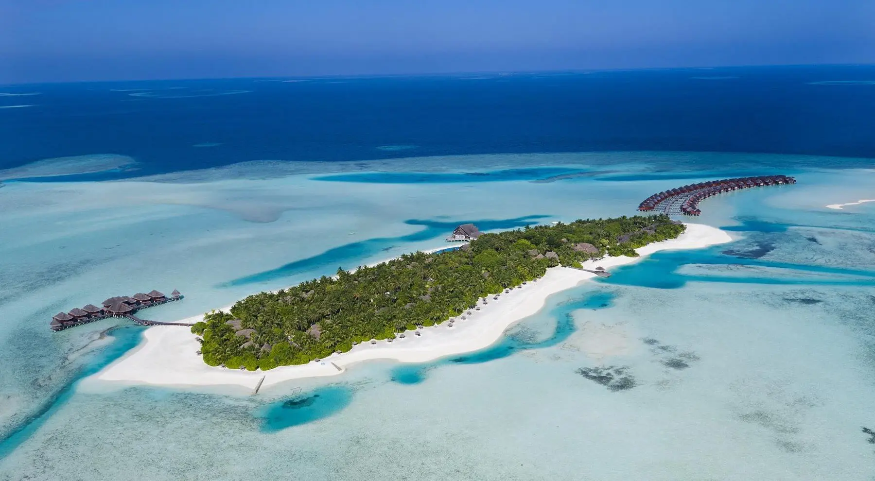 Hi_ADHI_81451063_ADHI_Island_Aerial_01_G_A_H-Copy-e1517580736206