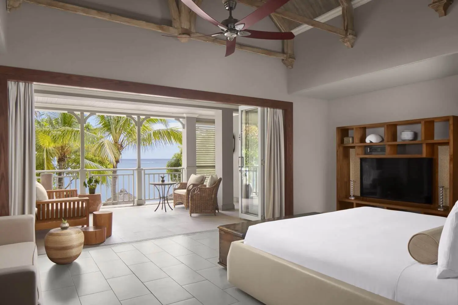jw-marriott-mauritius-resort-heritage-balcony-junior-suite-1