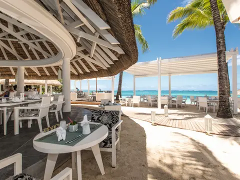 belle-mare-beach-restaurant-la-kaze-17_hd