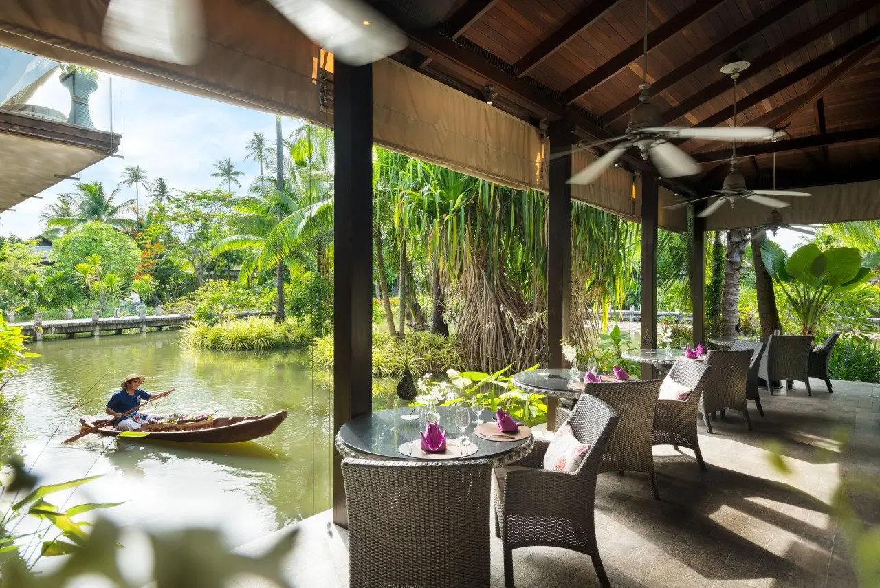 Anantara_Mai_Khao_Phuket_Villas_Restaurant_La_Sala_Breakfast_By_a_Boat