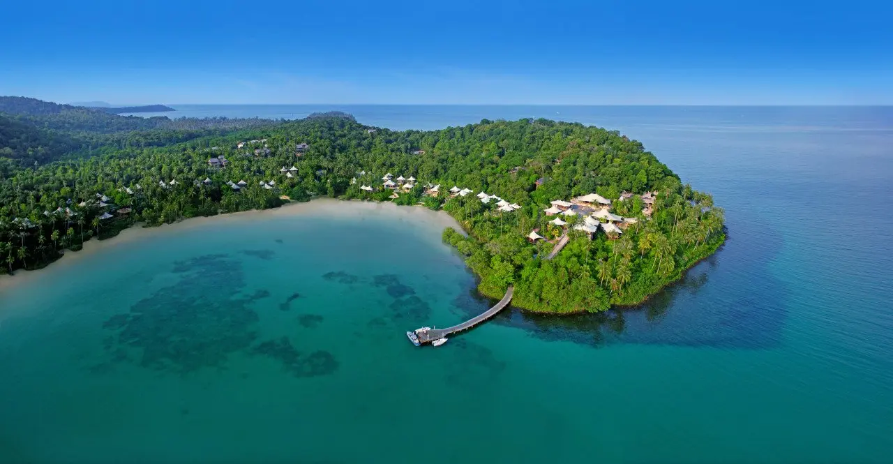 2905_Soneva Kiri - Aerial View of the Resort