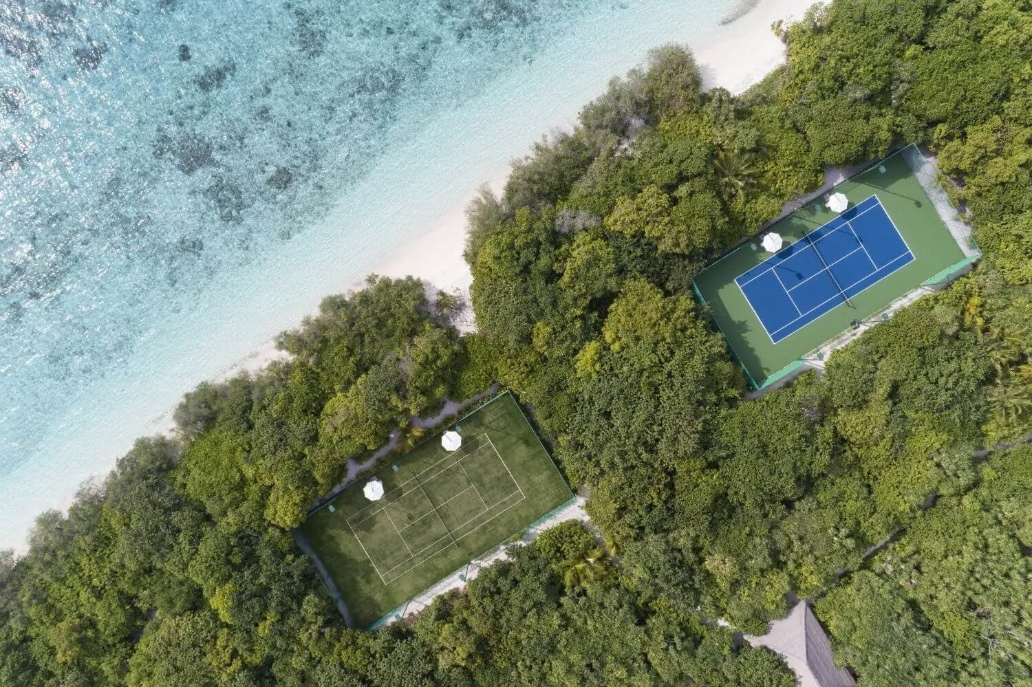 Cheval-Blanc-Randheli-Tennis-Island