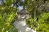 Anantara_Dhigu_Maldives_Resort_Guest_Room_Sunrise_Beach_Villa_Walkway