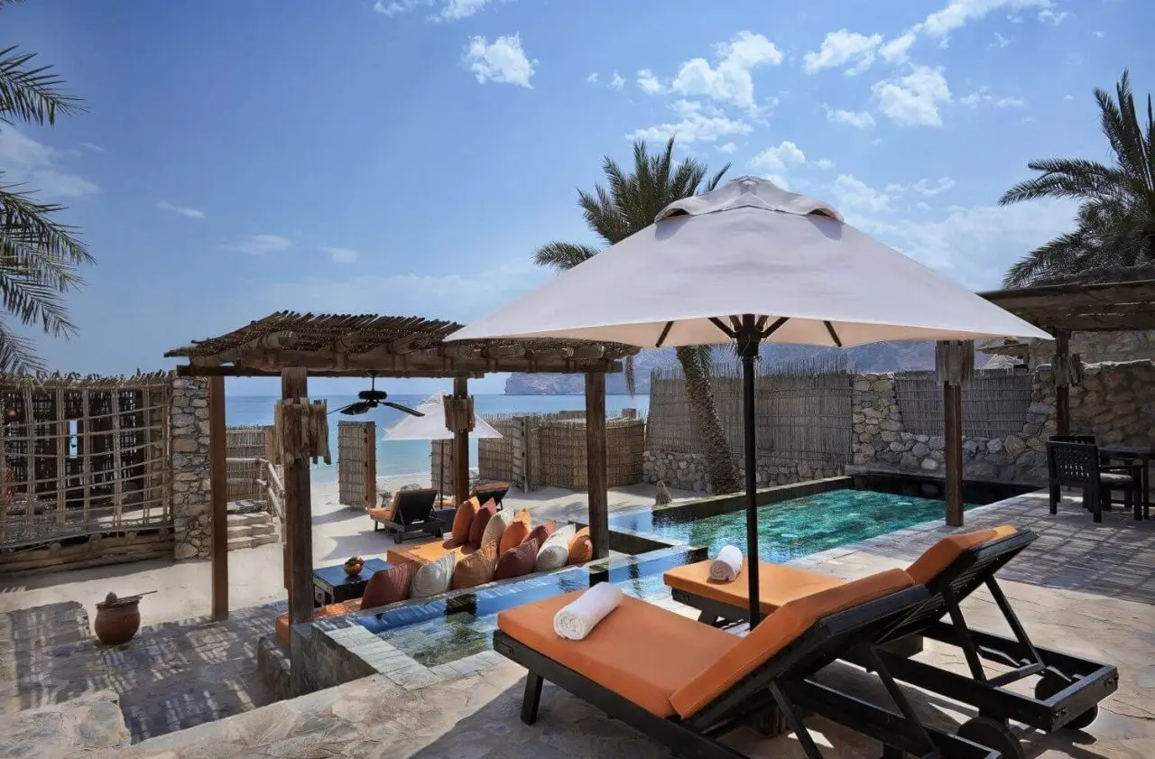 six-senses-zighy-bay-pool-villa-suite-beachfront-3-1