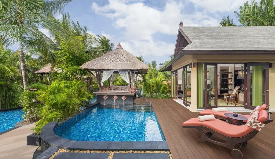 the-st-regis-bali-resort-lagoon-villa