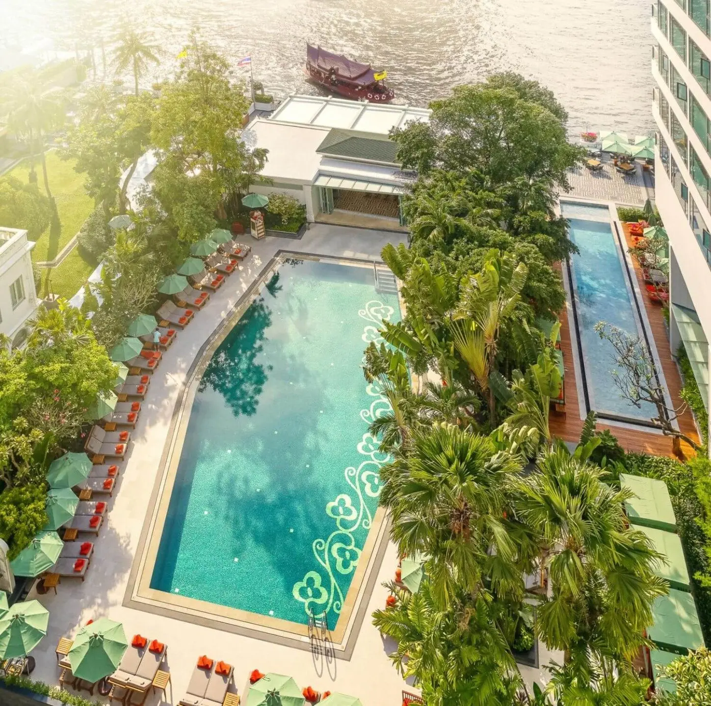 mandarin-oriental-bangkok-pool