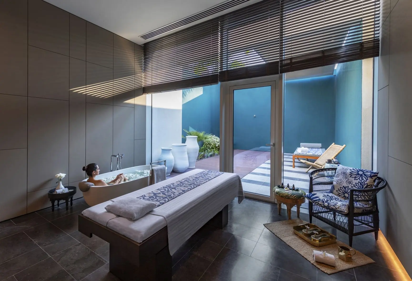 17.Treatment Room, The Oberoi Spa – The Oberoi Beach Resort, Al Zorah