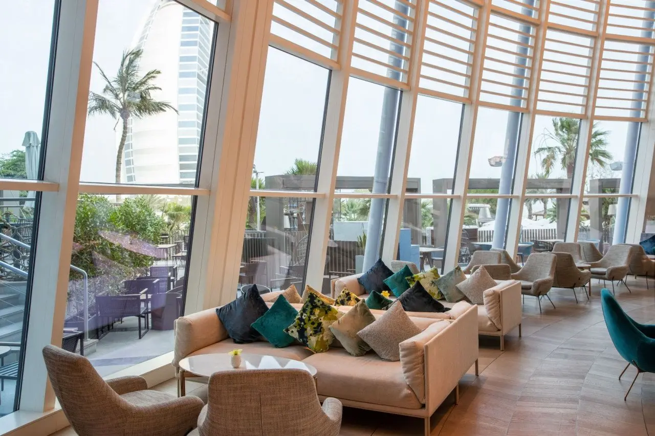 Jumeirah Beach Hotel - Pearl Lounge