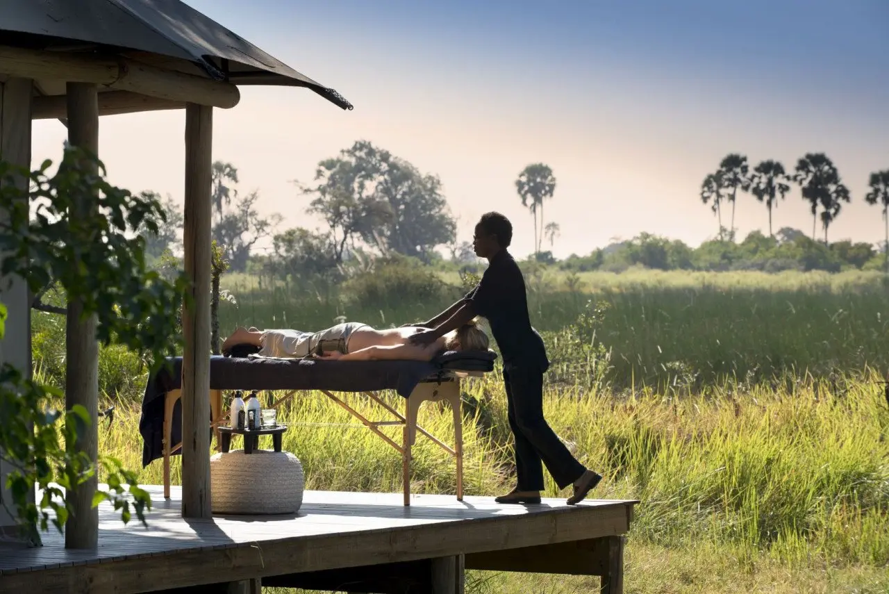 Botswana-Nxabega-Okavango-Tented-Camp-Experience-massage