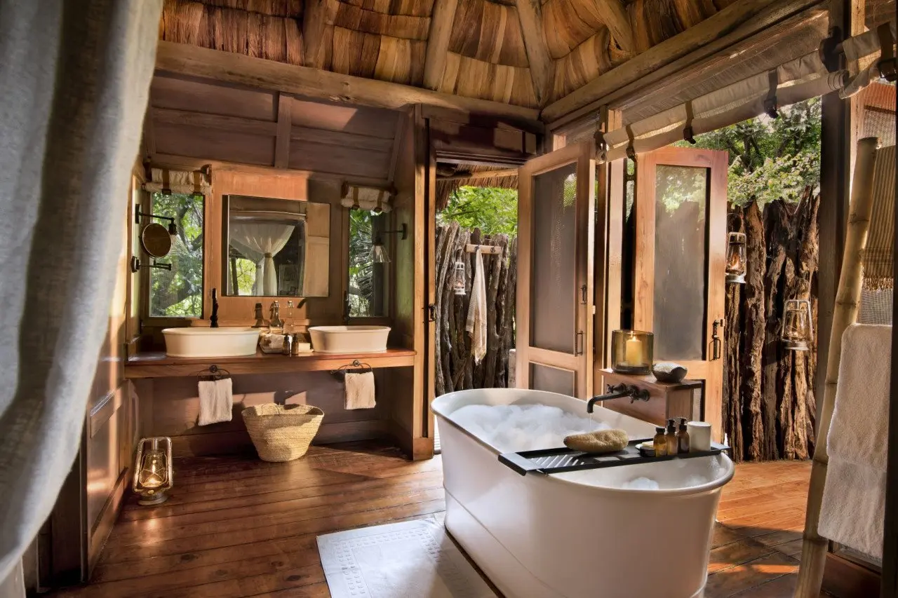 Tanzania-Lake-Manyara-Tree-Lodge-Room-Suite-bathroom-2021