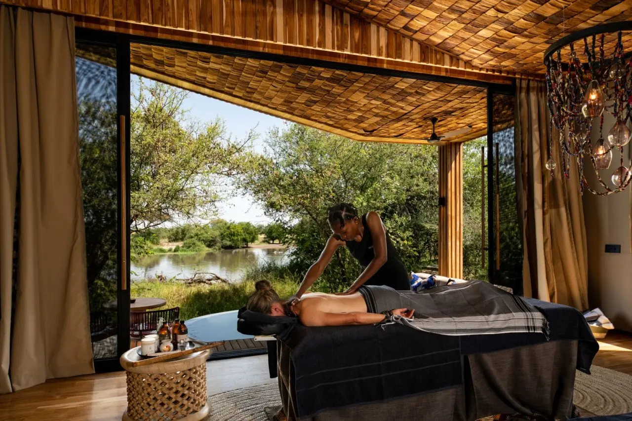 Tanzania-Grumeti-Serengeti-River-Lodge-Experiences-in-room-wellness-treatment