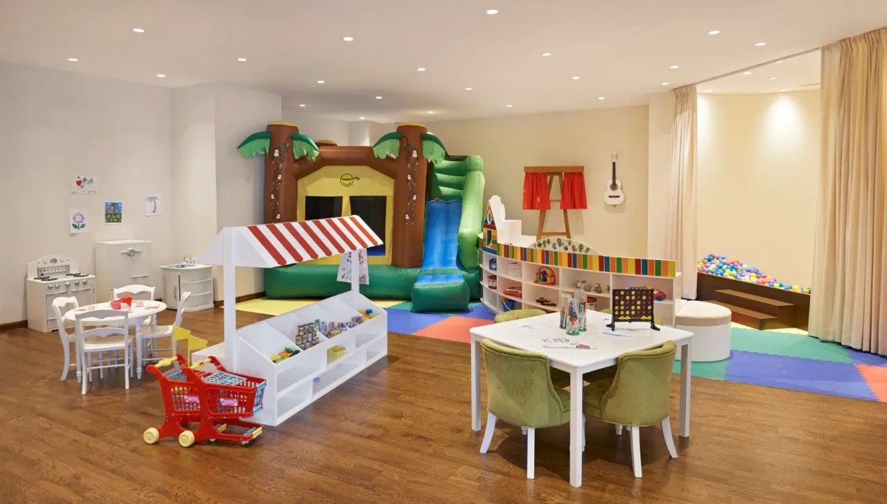 WALDORF ASTORIA DUBAI PALM JUMEIRAH -COCO KIDS CLUB ROOM