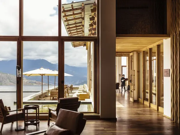 small_Thimphu-Bhutan-Lobby
