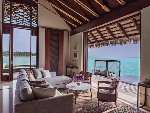 One&Only_ReethiRah_Accommodation_GrandWaterVilla_LivingRoom-1