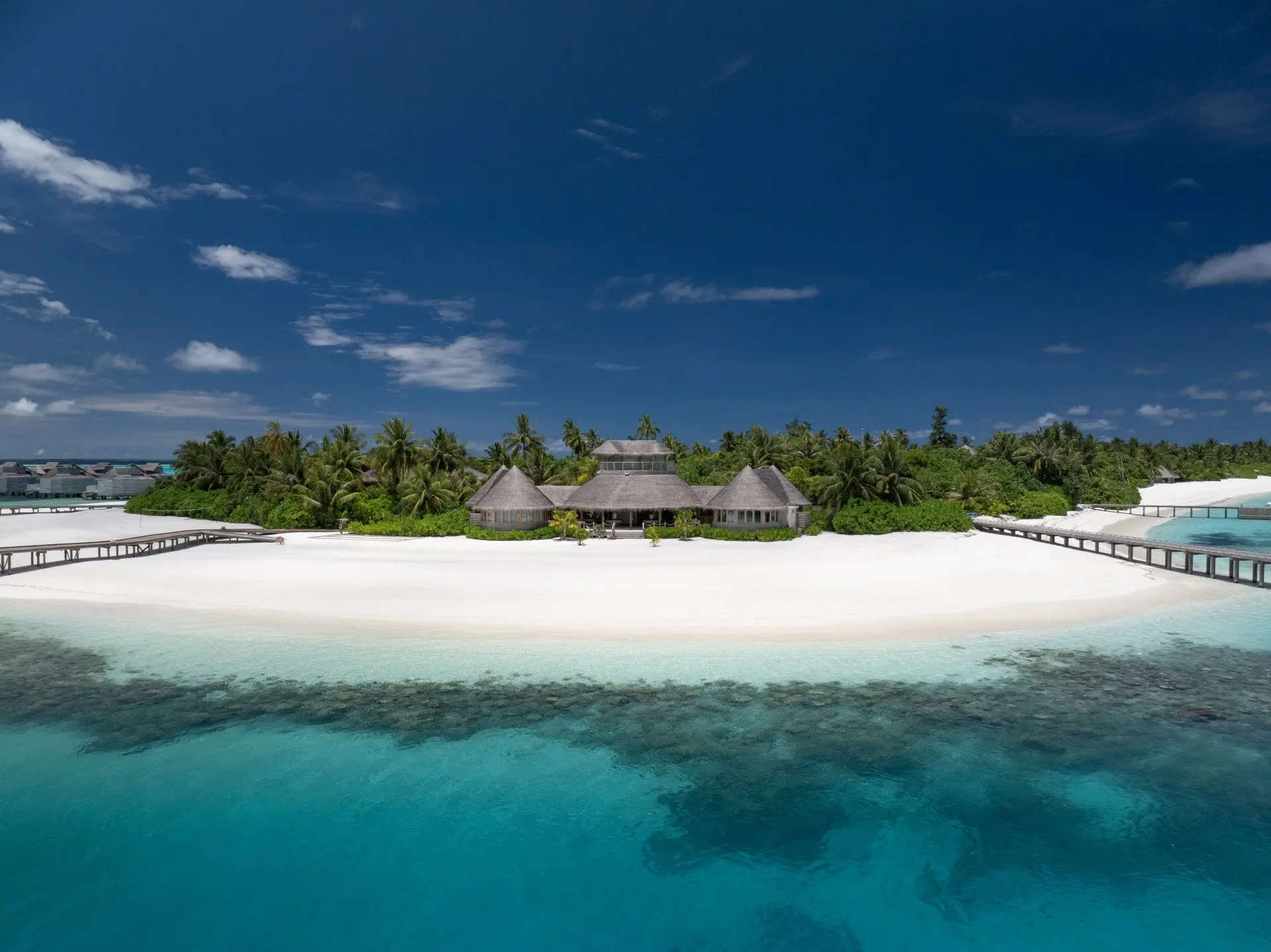 The SHELL Six Senses Laamu - landscape