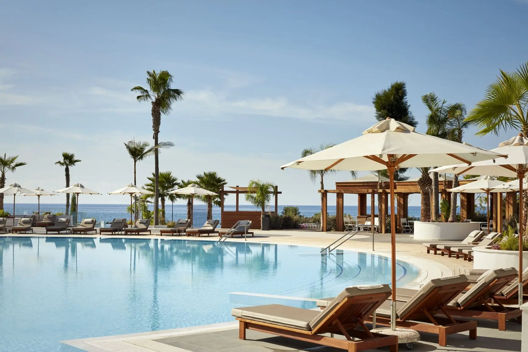 Parklane Limassol - Facilities - Main Pool 05 HR