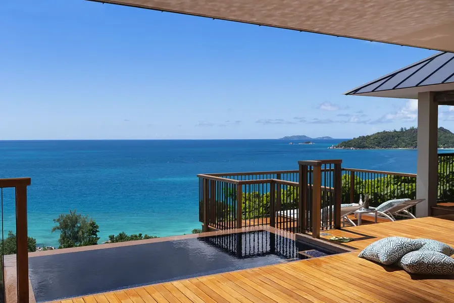 Panoramic Pool Villa View