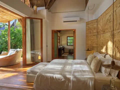 small_Coral Villa 2nd double bedroom