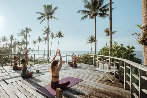 small_Yoga on the Tree House