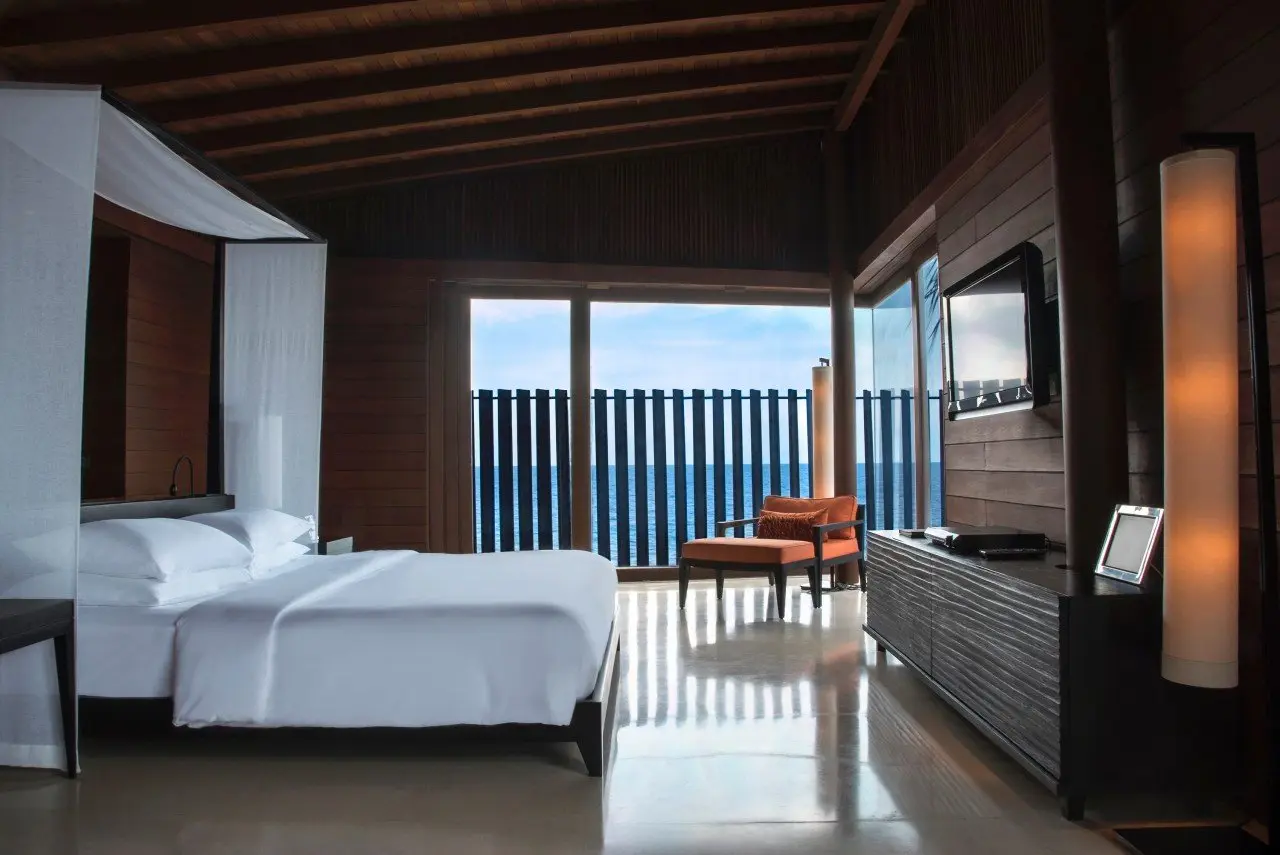 MLDPH-P267-OverWater-Villa-Bedroom