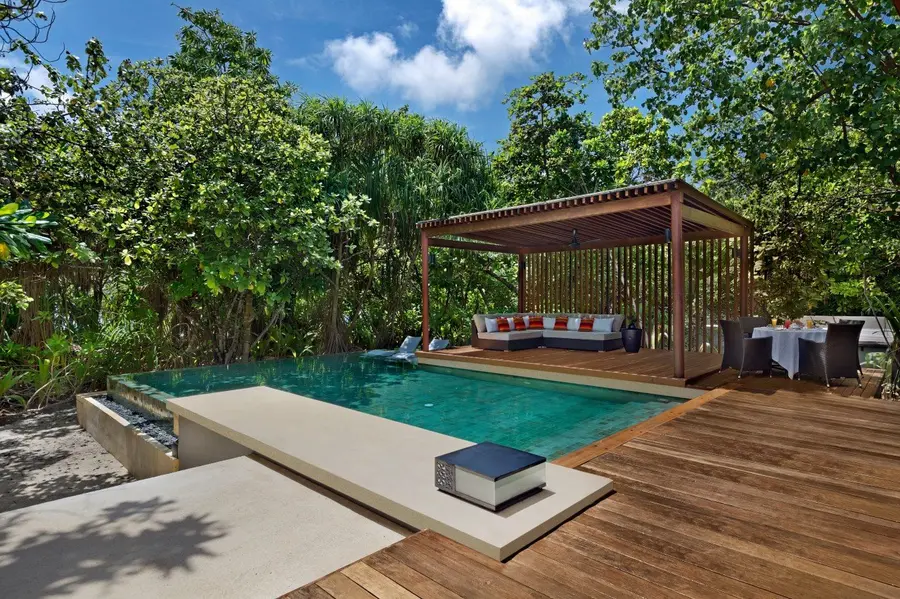 MLDPH_P285_2_Bedroom_Beach_Pool_Villa_Deck